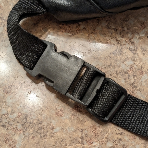 Harley Davidson authentic vintage Leather hip bag/fanny pack - Picture 5 of 11